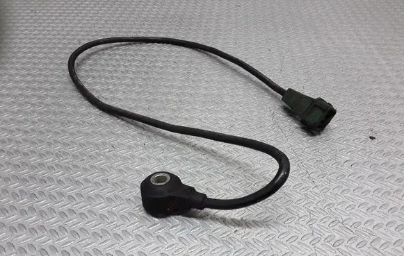 Audi A6 S6 C5 4B Detonation knock sensor 5WM1511