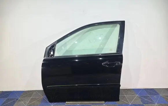 Lexus RX 330 - 350 - 400H Front door 