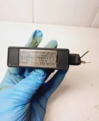 Citroen C4 I Number plate light 153012