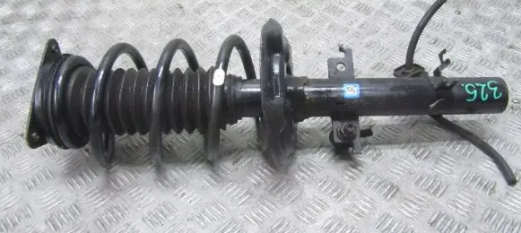Nissan X-Trail T32 Front shock absorber with coil spring