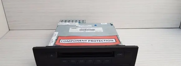 Audi Q7 4L CD/DVD changer 4L0910110 4L0035110