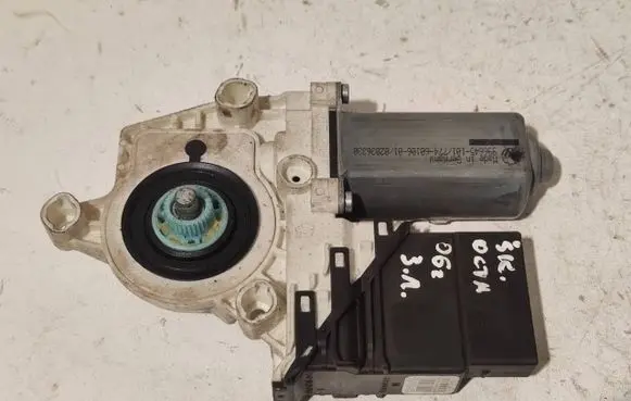 Skoda Octavia Mk2 (1Z) Rear door window regulator motor 993424200 05074682 1K0959703E