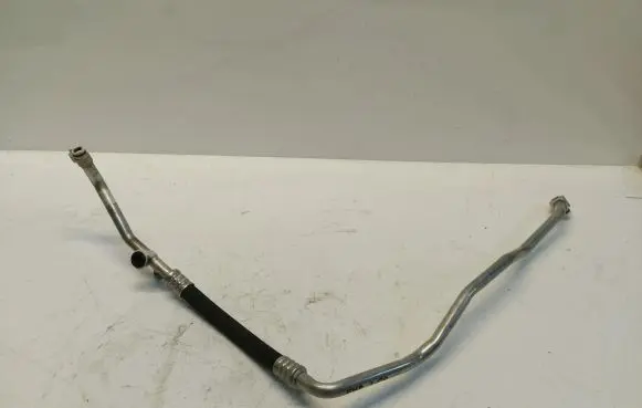 BMW X1 F48 F49 Air conditioning (A/C) pipe/hose 6832950