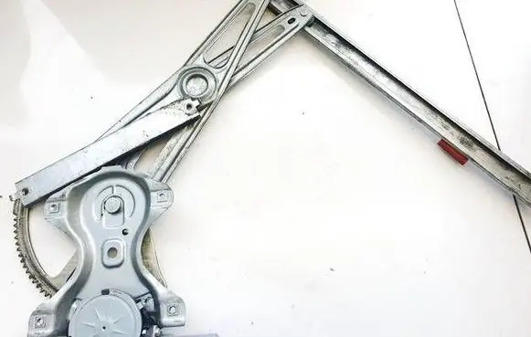 Toyota Auris 150 Sliding door window regulator with motor 