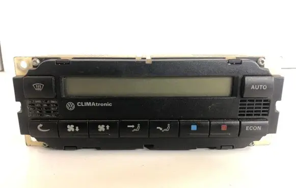 Volkswagen PASSAT B5 Climate control unit 3B1907044A