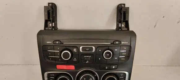 Citroen DS4 Climate control unit 98040784XX