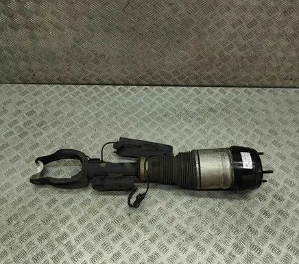 Mercedes-Benz GLE (W166 - C292) Air suspension front shock absorber A2923201300