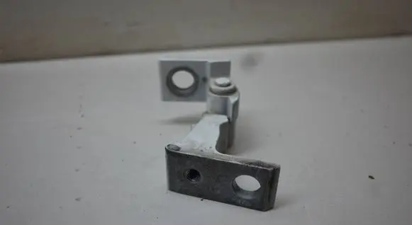 Audi A7 S7 4G Front door upper hinge 4H0831401A