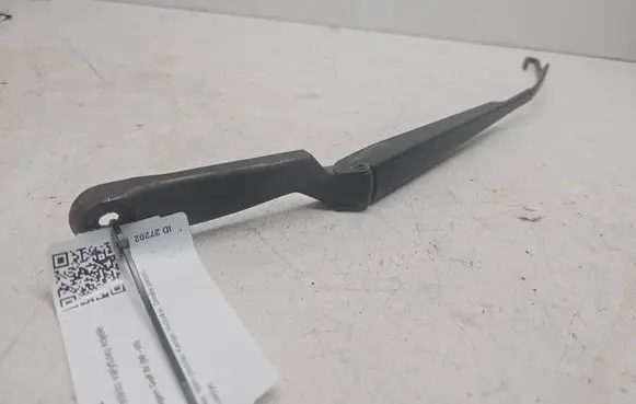 Volkswagen Golf IV Front wiper blade arm 1J1955409A