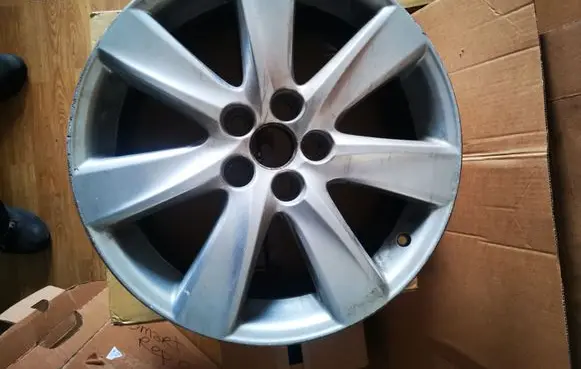 Lexus LS 460 - 600H R19 alloy rim 4261A50073