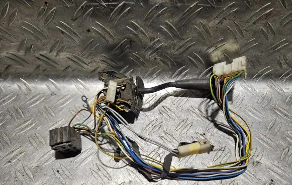 BMW 5 E28 Indicator stalk 4455