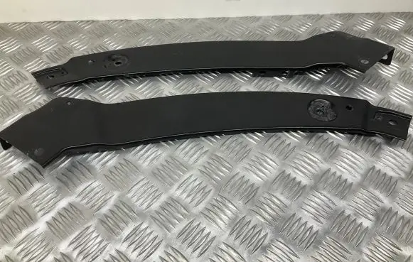 Radiator support slam panel bracket