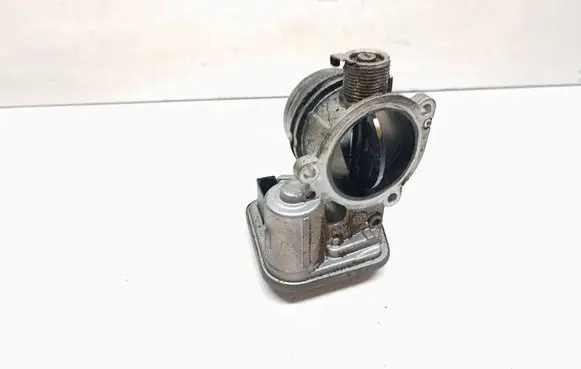 BMW 5 E60 E61 Throttle valve 7804373