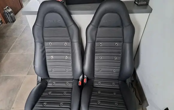 Toyota MR2 (W30) III Seat set 