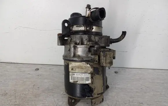 Mini One - Cooper R50 - 53 Power steering pump 