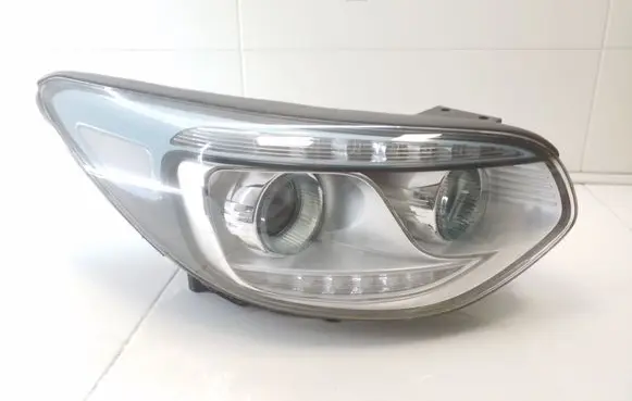 KIA Soul Headlight/headlamp 92102E4