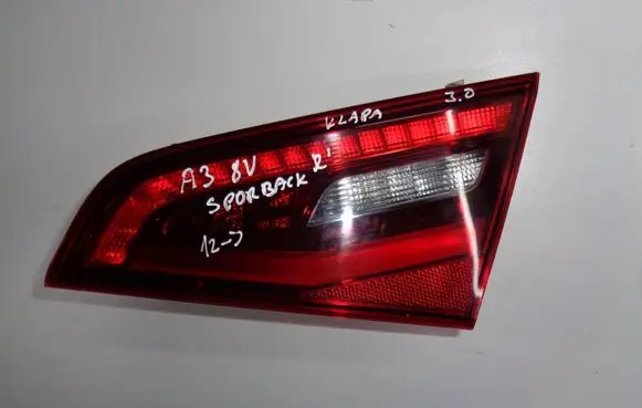 Audi A3 S3 8V Tailgate rear/tail lights 8V4945094A
