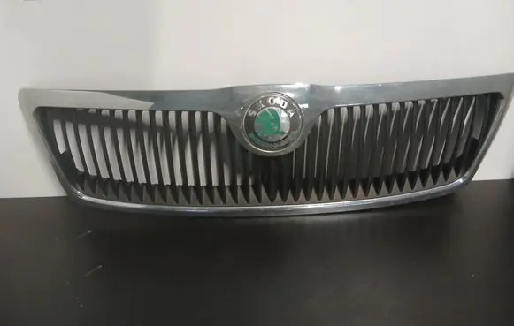 Skoda Octavia Mk2 (1Z) Front grill 1Z0853668