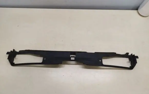 Audi A8 S8 D4 4H Intercooler air guide/duct channel 4H0121333A