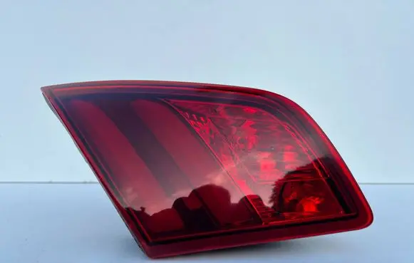 Peugeot 308 Tailgate rear/tail lights 9677818380 81260101