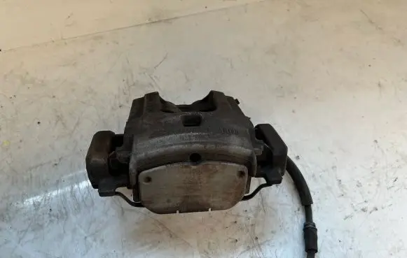 BMW X5 E70 Front brake caliper