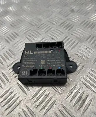 Mercedes-Benz E W212 Door control unit/module A2188201526