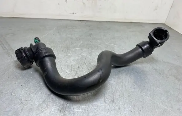 Opel Grandland X Engine coolant pipe/hose 9673457180