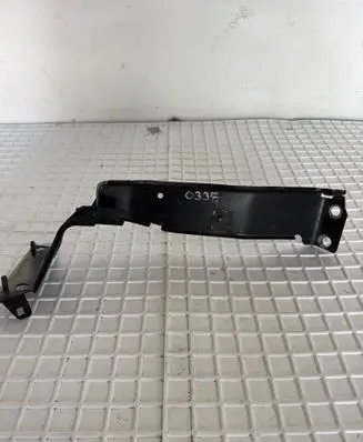 Audi A4 S4 B8 8K Fender mounting bracket 8K0821136B