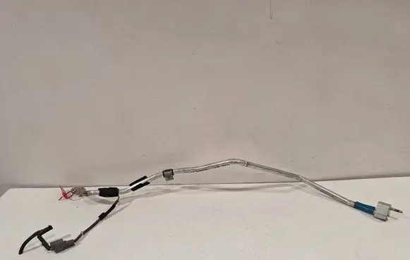 Renault Kangoo II Air conditioning (A/C) pipe/hose 924007195R