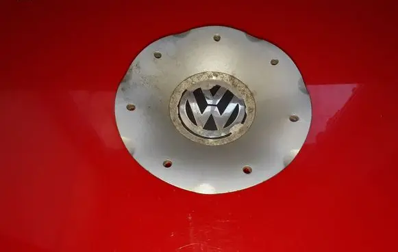 Volkswagen Touareg I Original wheel cap 7L6601149G