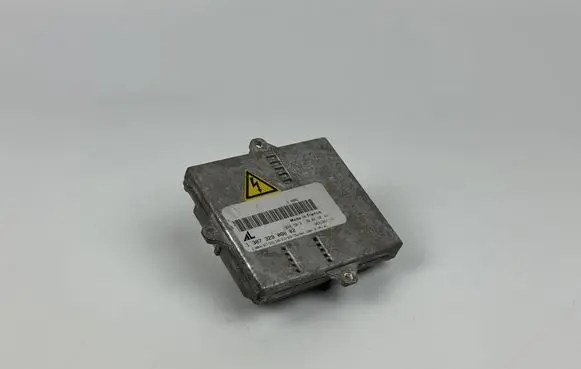 Mercedes-Benz A W169 Xenon control unit/module 130732908802 10EEG091129