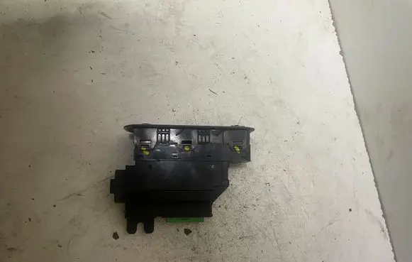Volvo S60 Electric window control switch 09193383