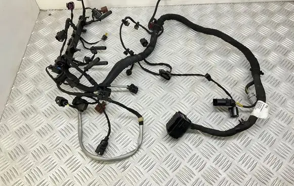 Seat Leon (5F) Engine installation wiring loom 04L972627S