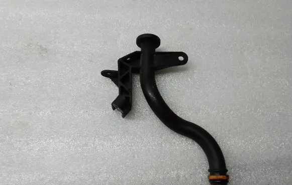 Volvo XC90 Oil fill pipe 31452117