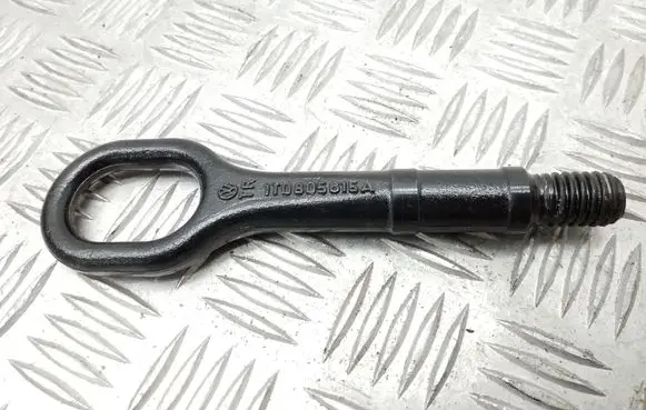 Skoda Octavia Mk2 (1Z) Towing hook eye 1T0805615A