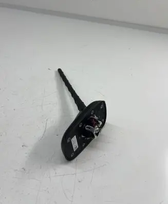 Volkswagen Taigo Radio antenna 6C0035501Q