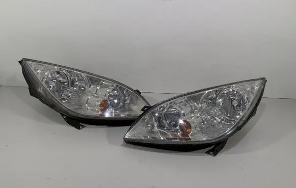 Mitsubishi Colt Headlights/headlamps set 1327864934