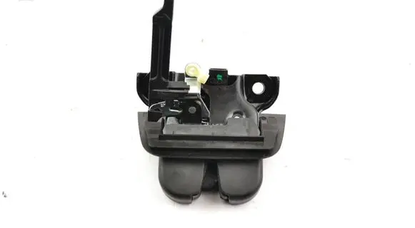 Audi A3 S3 8P Tailgate/trunk/boot lock/catch/latch 8P3827520A