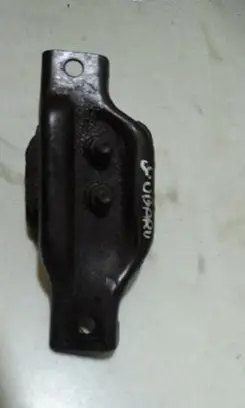 Subaru Impreza II Engine mount vacuum valve 41022FA000