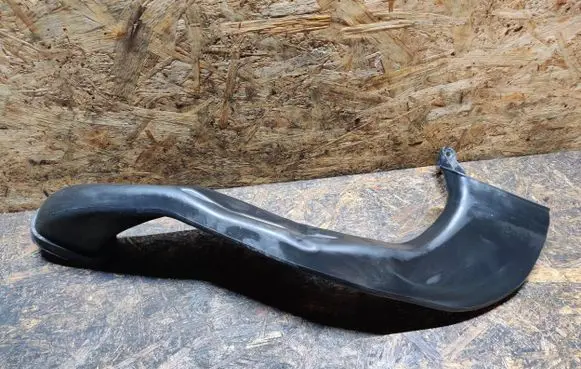 Chevrolet Cruze Air intake duct part 631048618