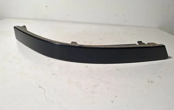 BMW 7 E65 E66 Rear/tail light trim molding 7155445 72758411