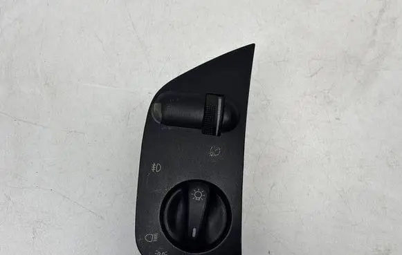 Light switch