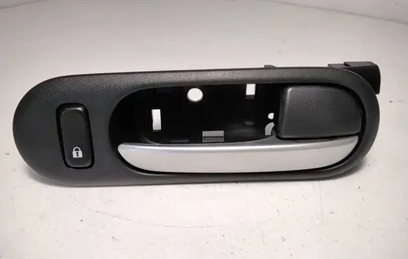 Mazda CX-7 Front door interior handle 8731Y75