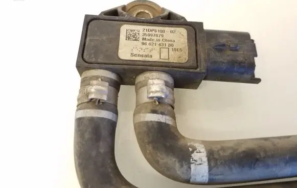 Peugeot 508 Exhaust gas pressure sensor 21DPS10002 35997679 9662143180