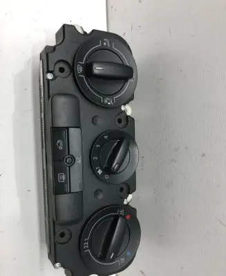Volkswagen Golf V Climate control unit 1K0820047FT