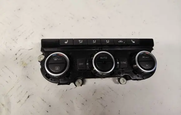 Volkswagen PASSAT B7 Climate control unit 3AA907044C