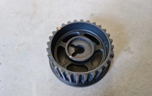 Mazda BT-50 Timing chain sprocket 