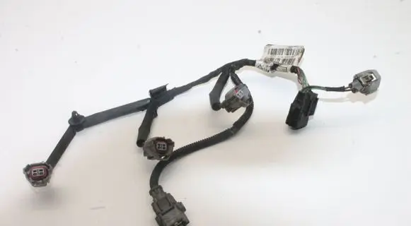 Nissan Pulsar Fuel injector wires P240112054R