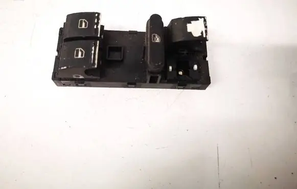 Seat Ibiza IV (6J,6P) Electric window control switch 1K4959857