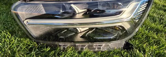 Volvo XC40 Headlight/headlamp 31655989